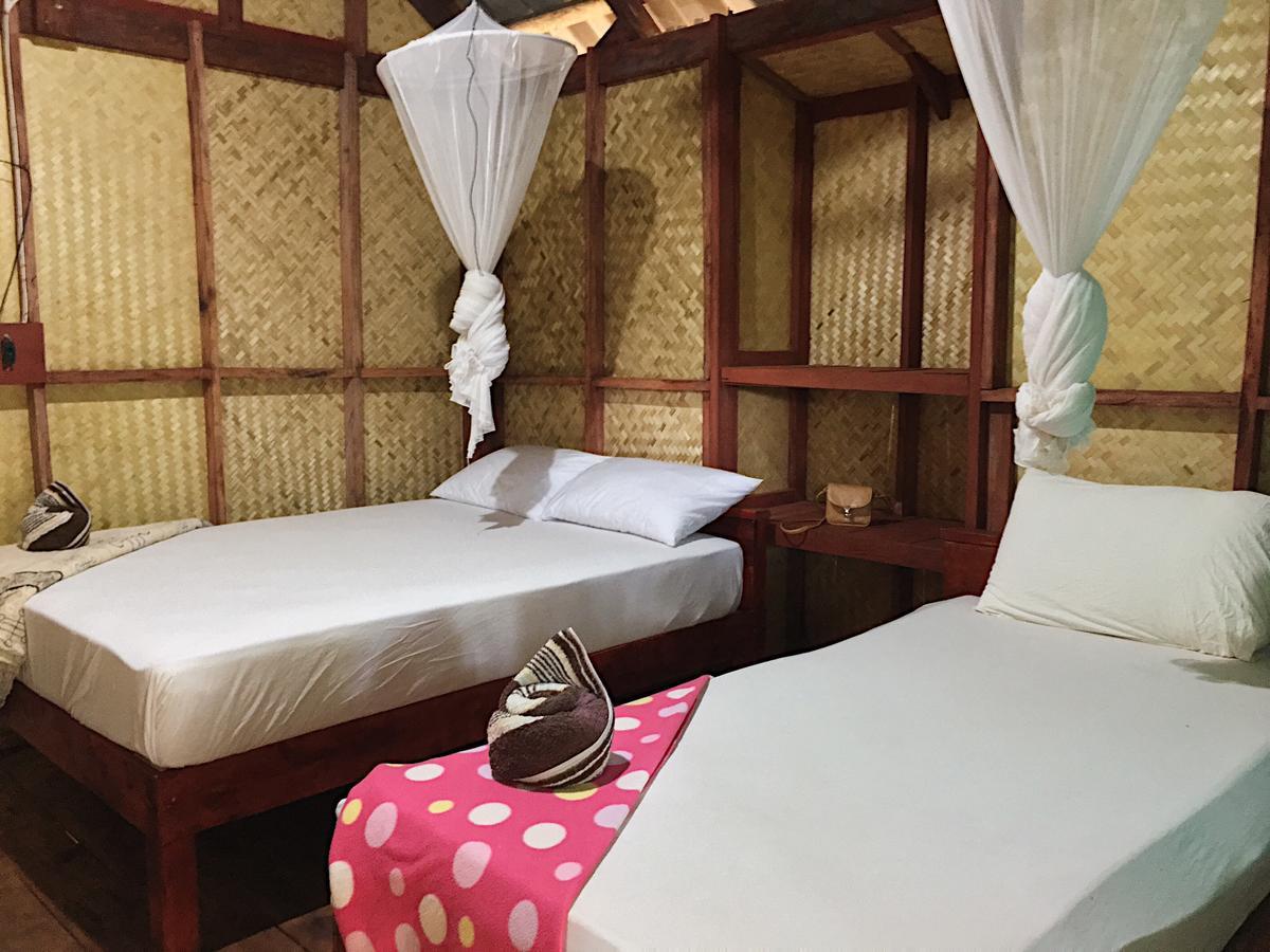 Hotel Hutyee Boat Bungalow Ko Lanta Esterno foto